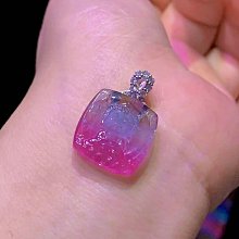 ❤妙玉生花優品購❤21501????大顆瑩光稀有色，金字塔頂端的配色！12.2mm 重48.2g.紫色、帕藍色、漸變藍超美，鴿血紅、豔桃紅，祖母綠，應有盡有. 歷史價格詳細信息
