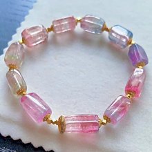 ❤妙玉生花優品購❤71212冰透仙女西瓜碧璽原石手鍊，原汁原味！總重10.7g  規格約7-5-5mm 完美融合，隨意搭配！ 歷史價格詳細信息