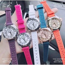 NaNa Outlets代購 Coach CF214 新款史努比印花女士手拿包 零錢包 手腕包 附購證 買即送禮 歷史價格詳細信息