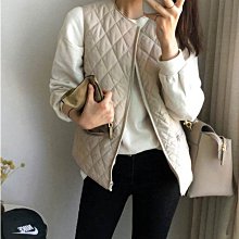 lienSHOP (新款現貨)夏日薄款甜美木耳邊V領襯衫上衣 【3832】 歷史價格詳細信息