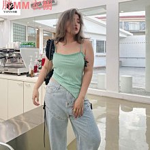 內搭吊帶小裙子洋裝溫柔淺杏色網紗褶皺面料胸前的小細節很精致肩帶可調節這件搭配衣服很可肩帶放最長 歷史價格詳細信息
