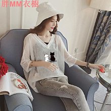 【熱賣精選】大尺碼女裝 短袖上衣大尺碼寬鬆仿真絲襯衫夏季新款200斤印花復古洋氣中老年大尺碼短袖上衣女 歷史價格詳細信息