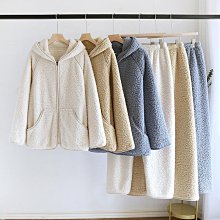 熱銷 羊咩咩の韓國ins布標小熊純色圍巾甜美軟糯毛絨圍脖學生保暖加厚圍巾百搭個性時尚交叉圍巾百搭 歷史價格詳細信息