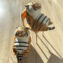 網紅大型動漫卡通抓娃娃機夾公仔機兌換禮品機全透明機英倫風系列 歷史價格詳細信息