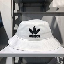 adidas 全新 現貨 CLIMAWARM 女 毛帽 針織帽 耐用 輕柔 溫暖 舒適 黑色 保證正品 歷史價格詳細信息