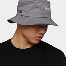 Cover Taiwan 官方直營 Stussy 嘻哈 滑板 格子 格紋 外套夾克 教練外套 卡其色 大尺碼 (預購) 歷史價格詳細信息