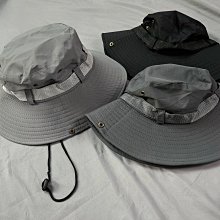 Faithful Gifts: 50 Handmade Olive Wood Crosses with Holy Land Card Certificates 歷史價格詳細信息