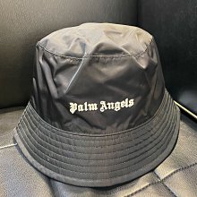 【EZ兔購】~正品 Prada  Logo 羽絨 背心 外套 現貨 S 專櫃價67000 歷史價格詳細信息