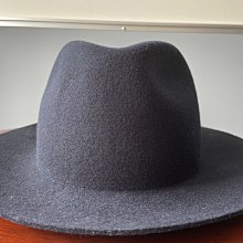 CA4LA 全新日本真品米棕色蕾絲花手工針織貝蕾帽 珍珠水鑽裝飾 歷史價格詳細信息