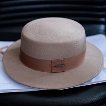 英倫黑色毛呢帽男士時尚韓版潮休閒百搭舞臺帽子男演出平頂禮帽女 歷史價格詳細信息