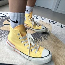 Converse Chuck Taylor 1970s 黃 粉 鴛鴦 高筒 女款 171660C 歷史價格詳細信息