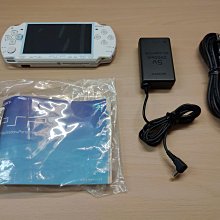 編號2001 / 戴森SV14，馬達故障，前後缺蓋，唯原廠電池正常滿電中，當零件機，虧售2000元。 歷史價格詳細信息