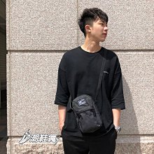 PUMA ACADEMY小側背包-07573401 歷史價格詳細信息