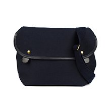 英國 ???????? AVON 手錶 vintage 手錶 手鐲式大名鼎鼎的英國 ???????? 珠寶品牌日本機芯中國製造外殼石英機芯行走良好準確   整體請細細參考照片 歷史價格詳細信息