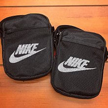 現貨 iShoes正品 Nike Heritage Backpack 後背包 黑 紅 雙肩 透明 BA6175-010 歷史價格詳細信息