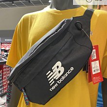 【New Balance】背面圖案寬鬆棉質短袖上衣_女性_杏白色_WT43550SST 歷史價格詳細信息