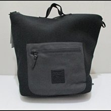 【喬治城】EVERLAST 直式側背包 斜背包 黑色 正品公司貨 4955300520 歷史價格詳細信息