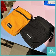 DOT聚點 ADIDAS RUSSIA 2018 世界盃 世足賽 吉祥物 紮比瓦卡 狼 毛絨 玩偶 玩具 公仔 娃娃 歷史價格詳細信息