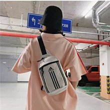 ～Mak運動服飾～潮牌MLB雙肩包NY聯名迷你雙肩包 小包包 老花雙肩背包 防水布背包 52B 歷史價格詳細信息