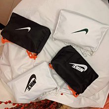 ～Mak運動服飾～ Nike 耐吉包包 耐克拎包 粗鏈單肩包女包  手提包 休閒包運動包挎包潮 3980 價格比較,價格查詢,歷史價格詳細信息