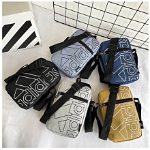 Adidas三葉草單肩包 斜挎包 高顏值時尚通勤潮牌大容量單肩包女休閒大學生上課托特包百搭餃子包輕便純色單肩休閒包包尼龍布袋 86282 歷史價格詳細信息