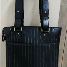 Gaudi homme 高第 二手長袖條紋素面襯衫 西裝襯衫（台灣製）中壢 內壢 平鎮 新竹 竹南 頭份 台北 可面交 歷史價格詳細信息