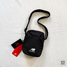 New balance 包包 NB Bag 男女款 黑 拉鍊夾層 可調背帶 斜背包 單肩包【ACS】LAB13123BK 歷史價格詳細信息
