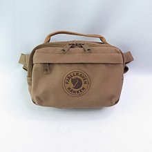 Fjallraven 北極狐  Kanken No.2 瑞典書包/空肯電腦包15吋 23568 550全黑 歷史價格詳細信息