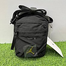 *wen~怡棒壘  JORDAN  ALPHA MINI 小後背包 可以手提款 (JD2413044AD系列)先詢問 現貨特價 歷史價格詳細信息