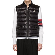 Moncler 高顏值polo衫 上衣 帥氣好氣質 版型配色設計都非常優秀有型 Mon徽標男士翻領Polo衫短袖T恤 歷史價格詳細信息