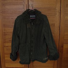 帥氣有型的全新未拆包裝G2000灰黑色男性長袖素面防皺襯衫REGULAR稱身剪裁| 尺寸15 1/2 | 原價$1380 歷史價格詳細信息