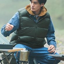 UNIQLO 男裝特級亞麻襯衫(長袖) 2件 合售 331 425062 M號 歷史價格詳細信息