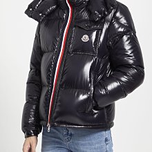 現貨【MONCLER】2017秋冬 羽絨拼接連帽外套 深藍 帽子可拆 *40%OFF* 歷史價格詳細信息