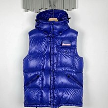翡翠王.一元起標  全新 男女同款 Gucci x The North Face 綠色印花連帽羽絨外套 XL碼 只有一件.保真假貨包退 歷史價格詳細信息