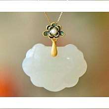 和田白玉吊墜吉祥如意鎖南紅點綴s925銀鑲嵌復古風項鍊玉墜 歷史價格詳細信息