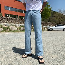 KOREALINE 搖滾星球╳韓空線 膝破刀割波紋刷色牛仔褲 ZINIF官網正韓代購 727309 歷史價格詳細信息