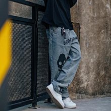 【潮派衣櫥】歐洲站印花牛仔褲男潮牌彈力窄管窄版緊身長褲春夏季薄款男褲流行青年長褲 歷史價格詳細信息