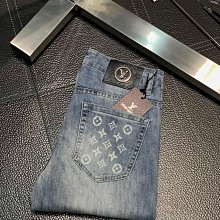 熱銷新款 L老花真皮一字軟底輕便厚底涼鞋 牛皮沙灘涼鞋 海灘女鞋35-42碼涼鞋 明星大牌同款服裝包包 歷史價格詳細信息