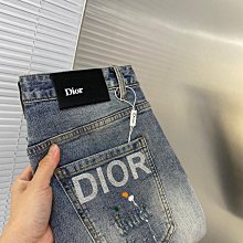 熱銷D家2024早春意大利面料時尚夾克風衣外套歐洲專柜同步，上身更隨意大方，專柜五金奢華高檔配飾新作！奢華品 NO27316大牌同款服裝 歷史價格詳細信息