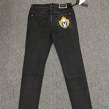 VERSACE范思哲 2024春夏新款歐洲專柜爆款 頂級GW款 時尚名星網紅款休閑短袖T恤（微闊版）尺碼：M~3XL(115～斤可 NO15691 歷史價格詳細信息