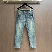 GUCCI 新品，氣質學院菱格針織背心馬甲 背心，無邊序曲系列的設計中融入了豐富多樣的針織手法，宛若萬花筒般瑰麗多姿，男女同款 歷史價格詳細信息