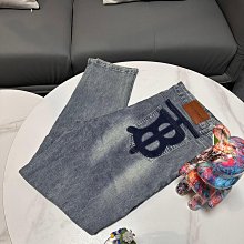 巴寶莉 BBR 24男士牛仔褲原廠原布原洗水進口水洗彈力面料，復雜的手工藝疊加，任何一個洗水環節多停留幾秒都會變成完全不一樣的顏色 NO80197 歷史價格詳細信息