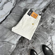 VERSACE范思哲 2024春夏新款歐洲專柜爆款 頂級GW款 時尚名星網紅款休閑短袖T恤（微闊版）尺碼：M~3XL(115～斤可 NO15691 歷史價格詳細信息