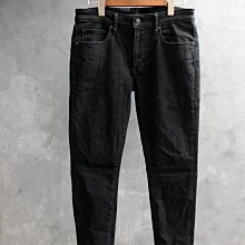 uniqlo黑色純棉圖案短袖圓領T恤 歷史價格詳細信息