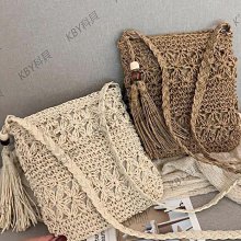純手工鉤織新年圣誕節發箍毛線編織節日大紅色帽子壓發頭箍成品  露天市集  全台最大的網路購物市集 歷史價格詳細信息