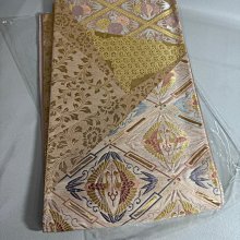 【古玩輕鬆拍】日本極上品 最頂級 京都手織 《西陣織》烏金底 金箔滿流水嵌花藤瓔珞立體繡 和服腰帶/茶席/布料 附套※2407040620313-3236D※ 歷史價格詳細信息