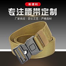 【快速出貨】新款尼龍布包簡約斜揹包女輕便防水方形拉鍊純色中年多層包 歷史價格詳細信息