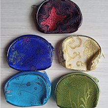 拉鍊式零錢包（背面標示Yurubra) (不含運滿150才出單超商) ♥️彩曦美妝♥️ 歷史價格詳細信息