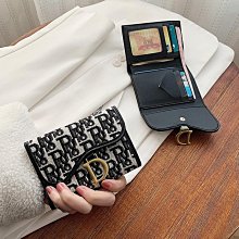 新款純色簡約多卡位小眾女式短夾小巧百搭摺疊錢夾卡包一體包 歷史價格詳細信息