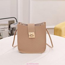 2023新款荔枝紋頭層togo皮26cm金扣琳迪包高級感復古生包枕頭包 歷史價格詳細信息